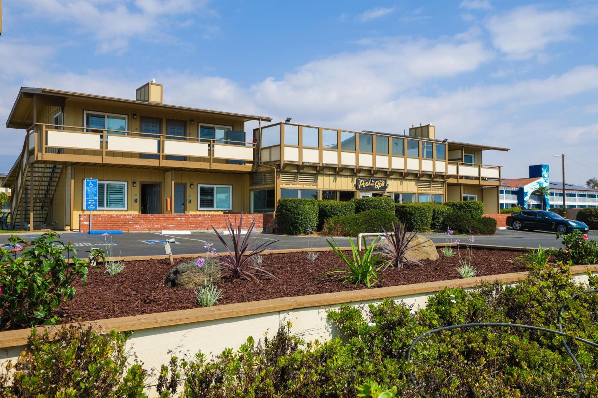 Silver Surf Motel Сан-Симеон Экстерьер фото