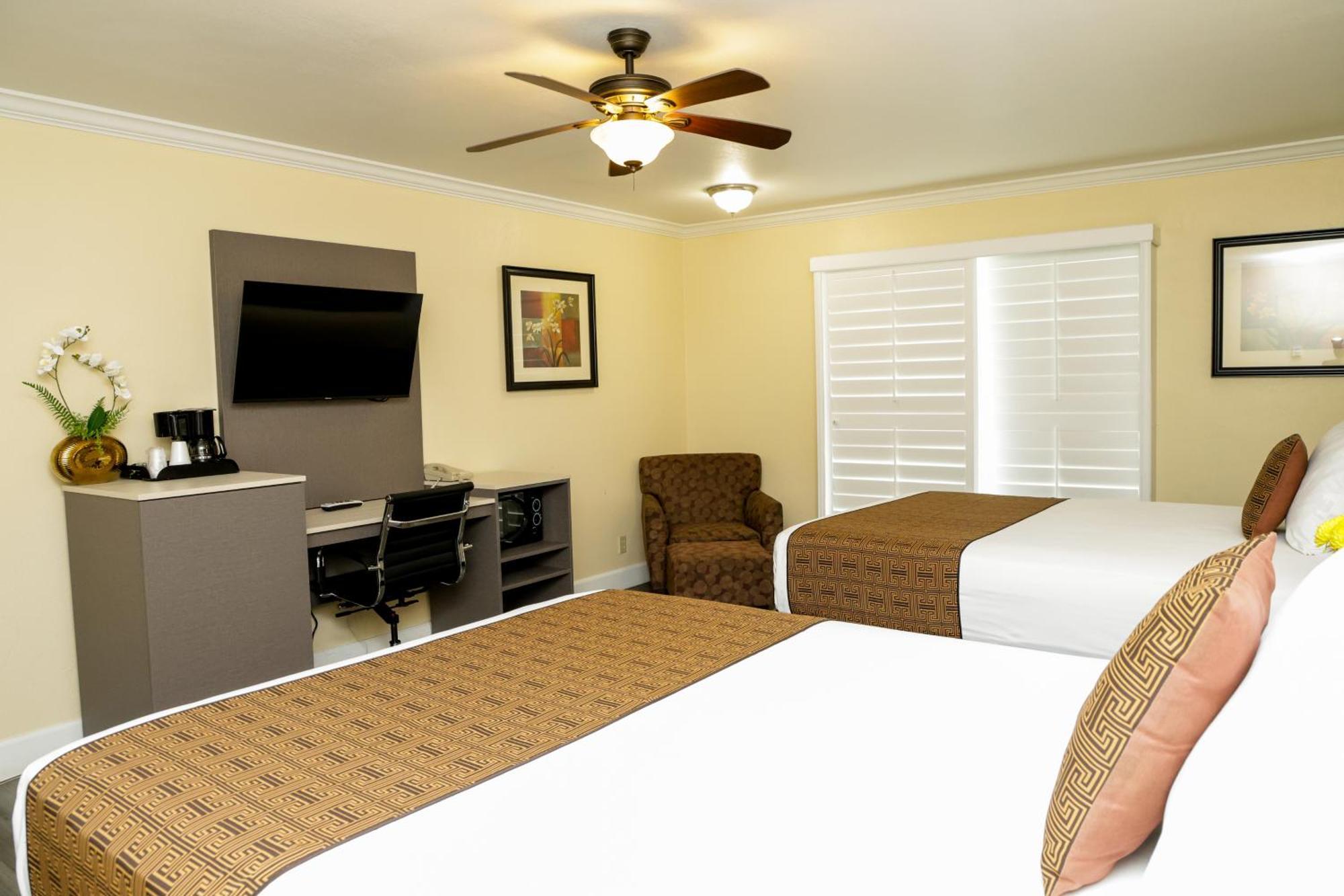 Silver Surf Motel Сан-Симеон Экстерьер фото