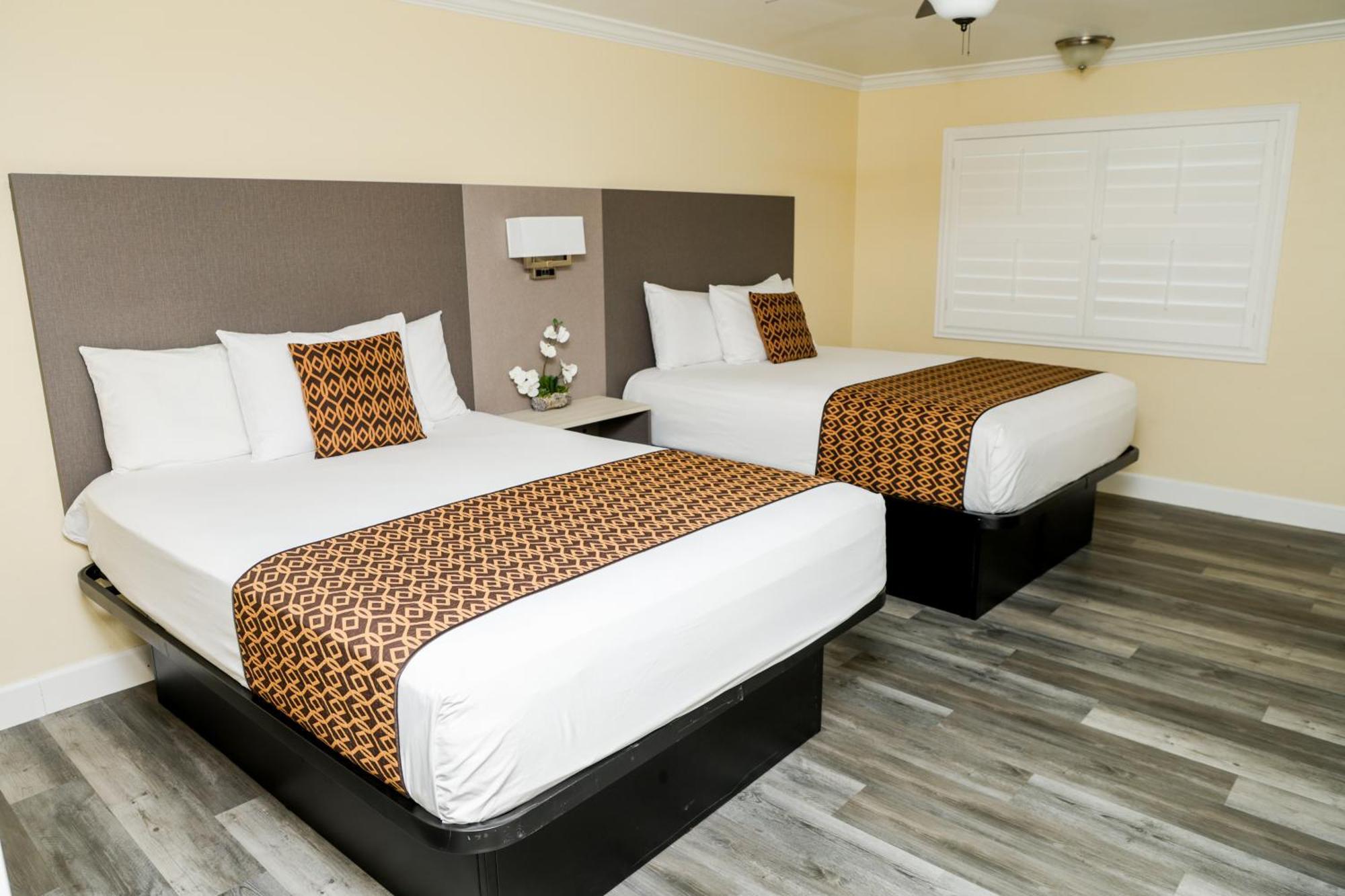 Silver Surf Motel Сан-Симеон Экстерьер фото